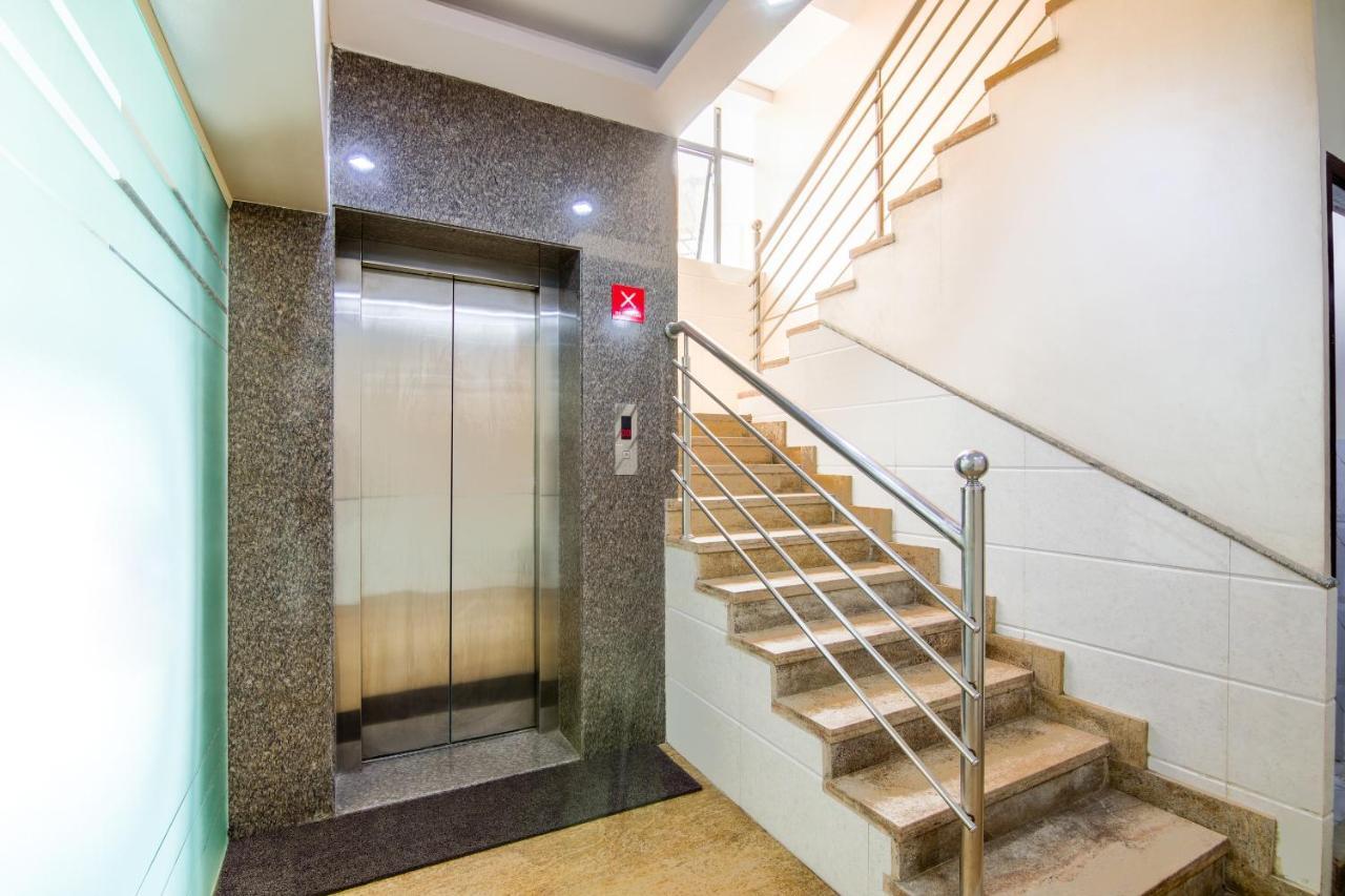 Hotel Central Suites バンガロール エクステリア 写真