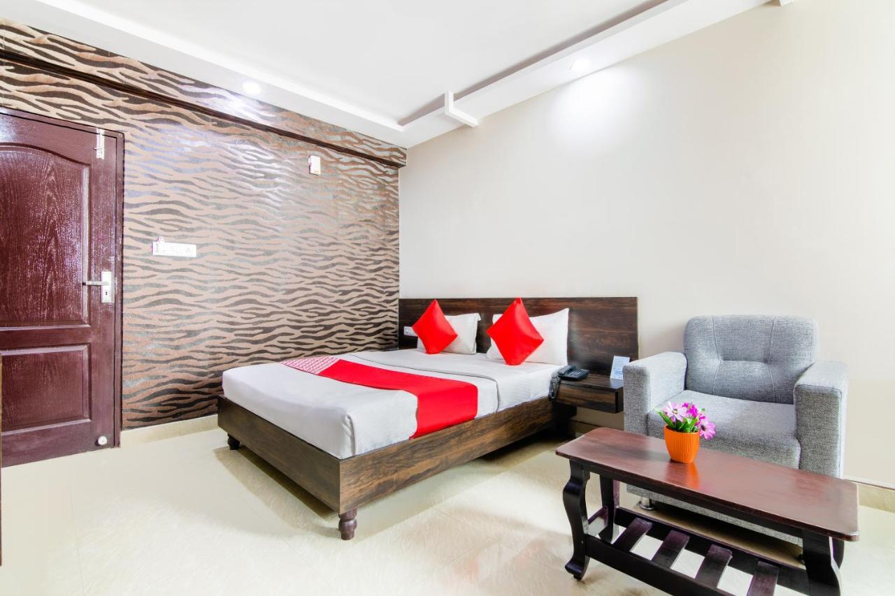 Hotel Central Suites バンガロール エクステリア 写真